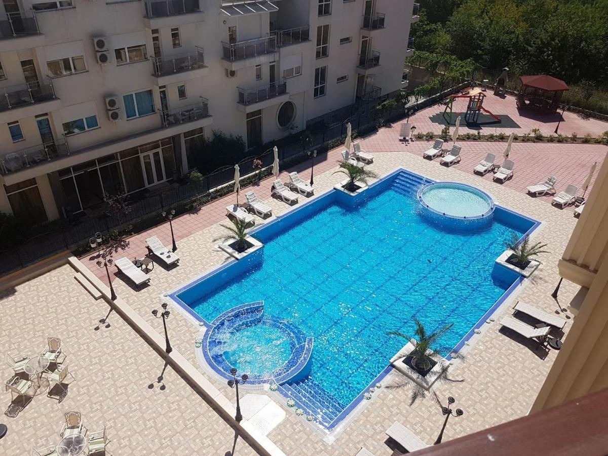 Flora Beach Private Apart otel Ahyolu Dış mekan fotoğraf