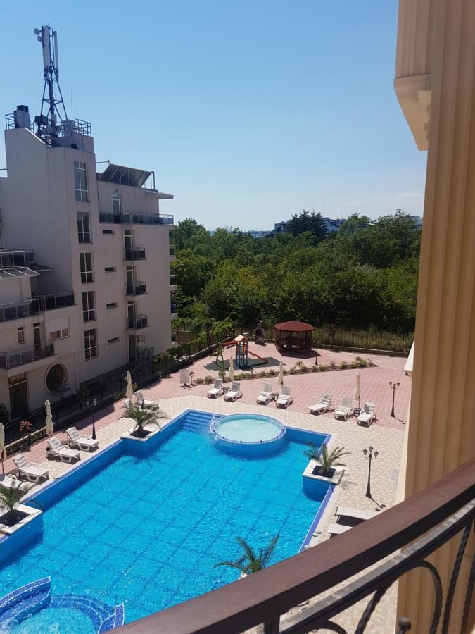 Flora Beach Private Apart otel Ahyolu Dış mekan fotoğraf