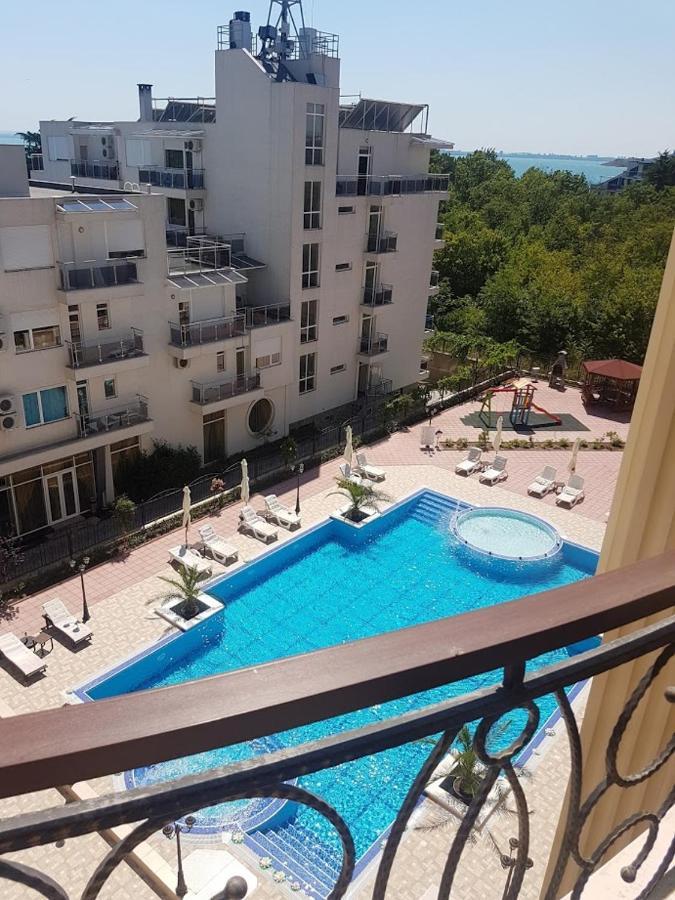 Flora Beach Private Apart otel Ahyolu Dış mekan fotoğraf