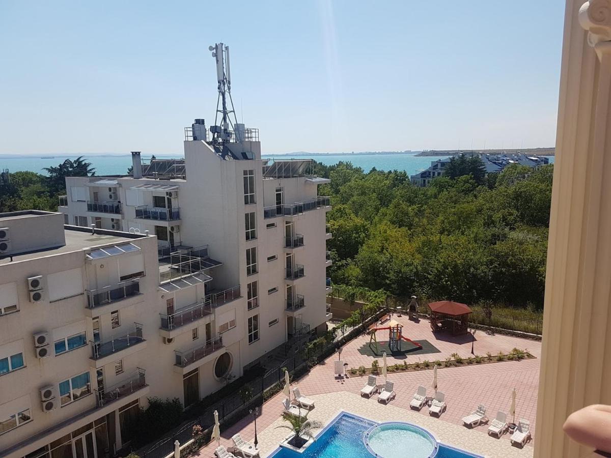 Flora Beach Private Apart otel Ahyolu Dış mekan fotoğraf