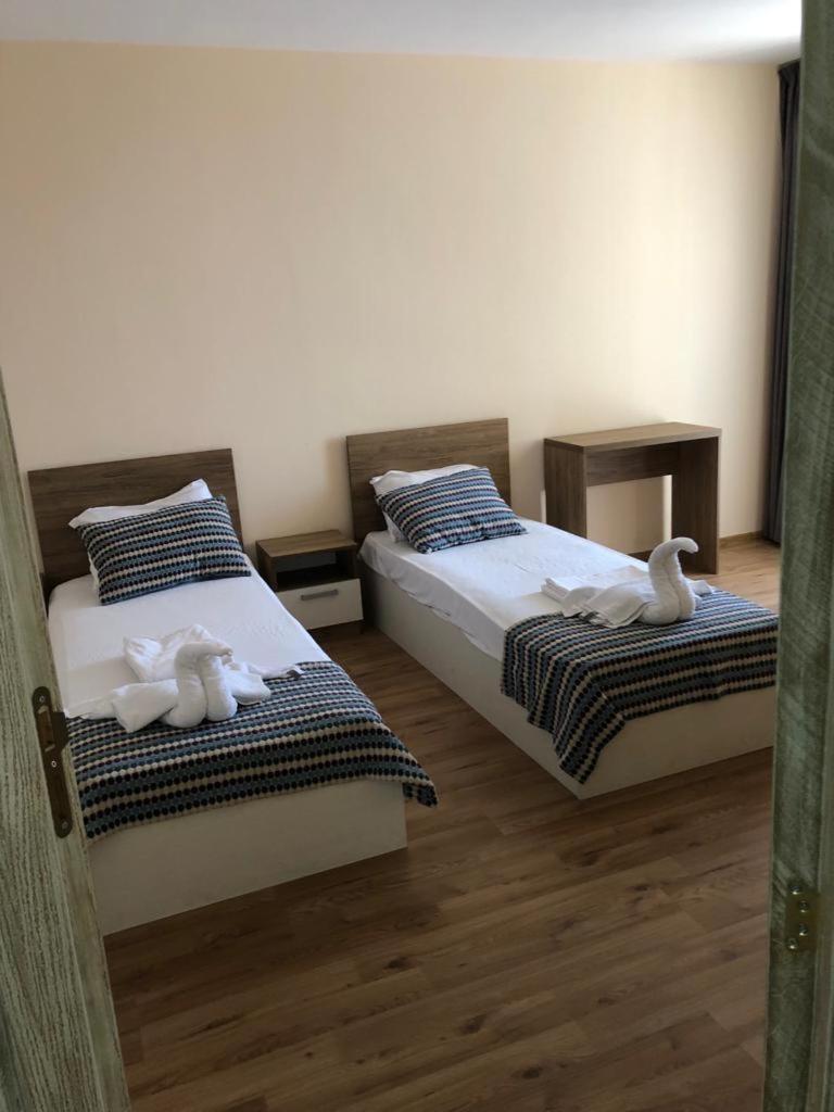 Flora Beach Private Apart otel Ahyolu Dış mekan fotoğraf