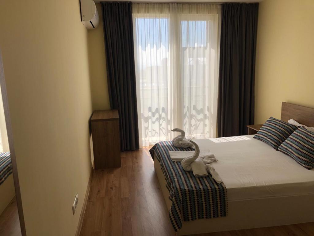 Flora Beach Private Apart otel Ahyolu Dış mekan fotoğraf